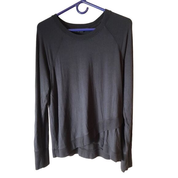 Athleta Black LS Tee M - Picture 1 of 10